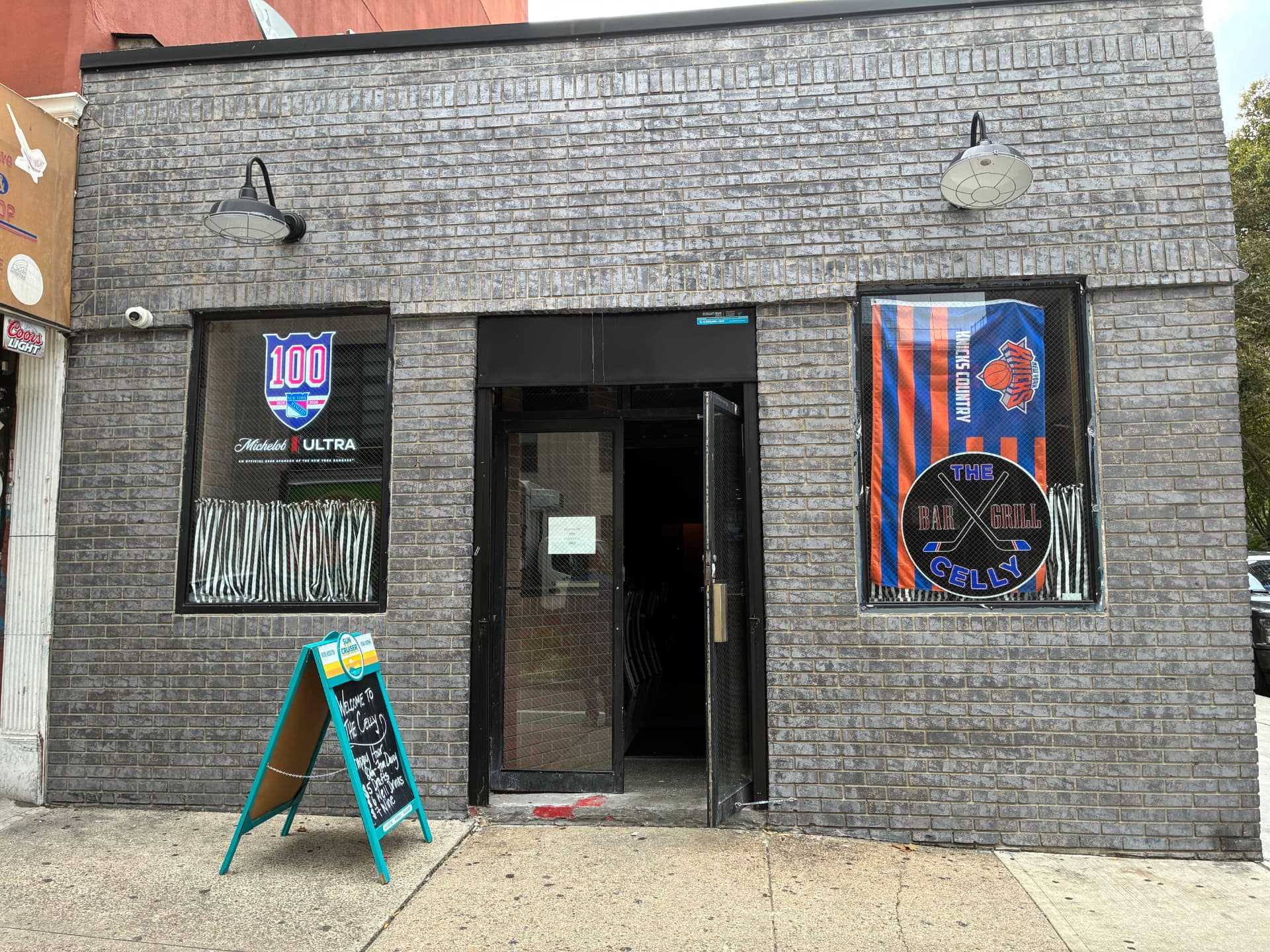 The Celly storefront at 332 Ninth Avenue in Manhattan